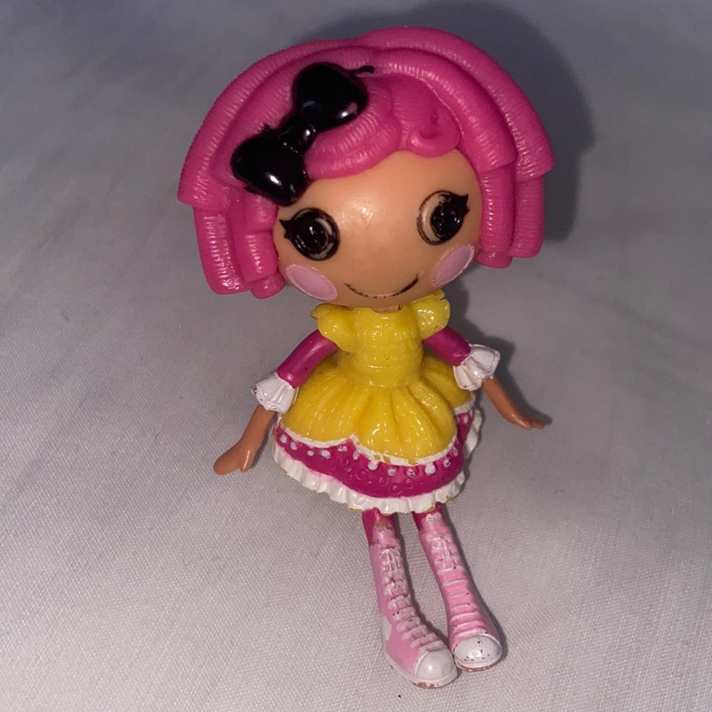 Lalaloopsy Crumbs Sugar Cookie Doll Toy Figure 3in Clown